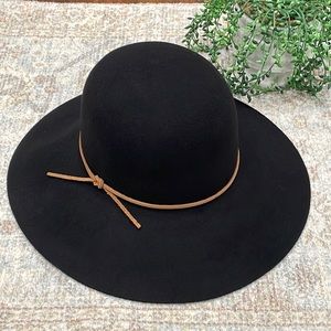 Phenix hat